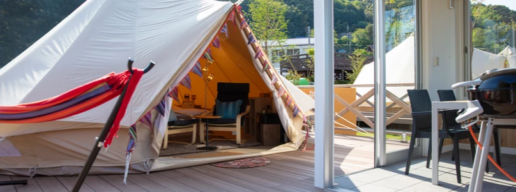 UFUFU　VILLAGEの可愛いテント、広々デッキにハンモック。